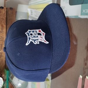 Detroit Miller Lite America hat